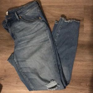 Women’s Universal Thread 14 Jeans